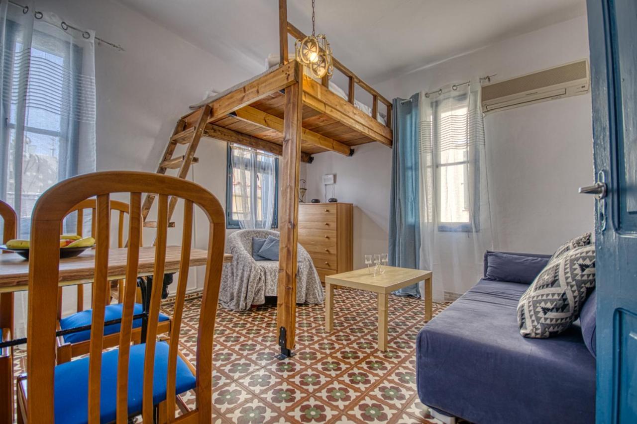 Mascot Bar Street Apartments Rhodes City Екстериор снимка