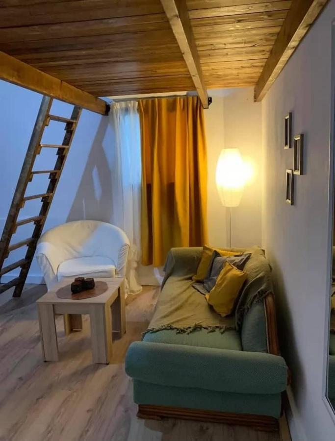 Mascot Bar Street Apartments Rhodes City Екстериор снимка
